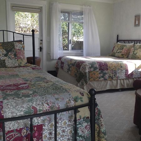 Glenacres Historic Inn Уестпорт Екстериор снимка