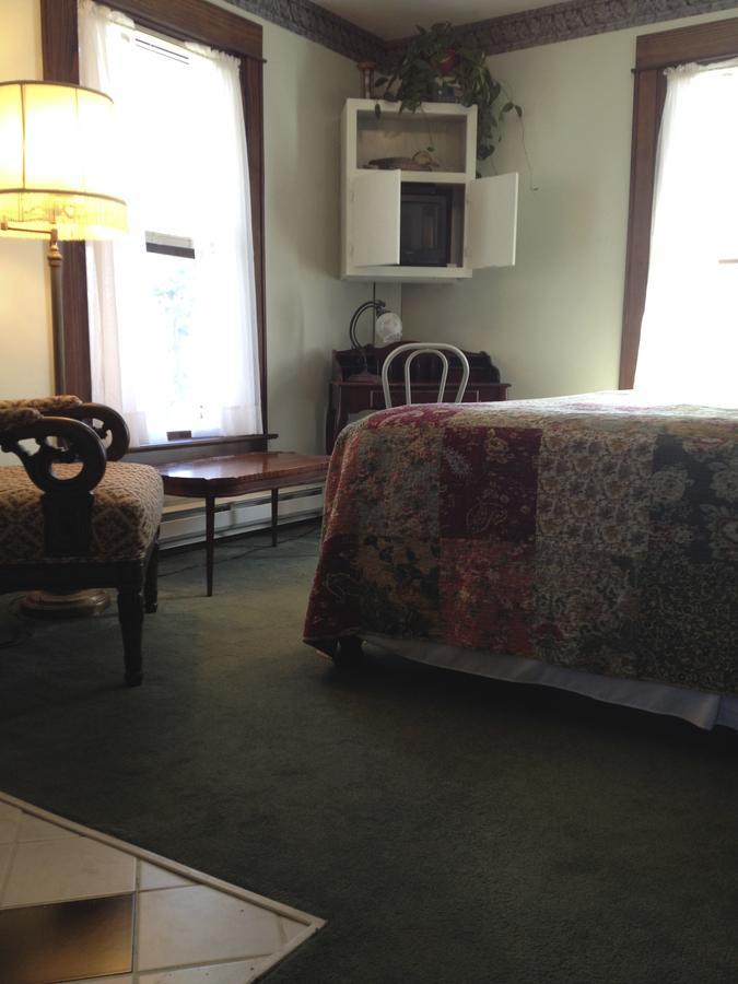 Glenacres Historic Inn Уестпорт Екстериор снимка